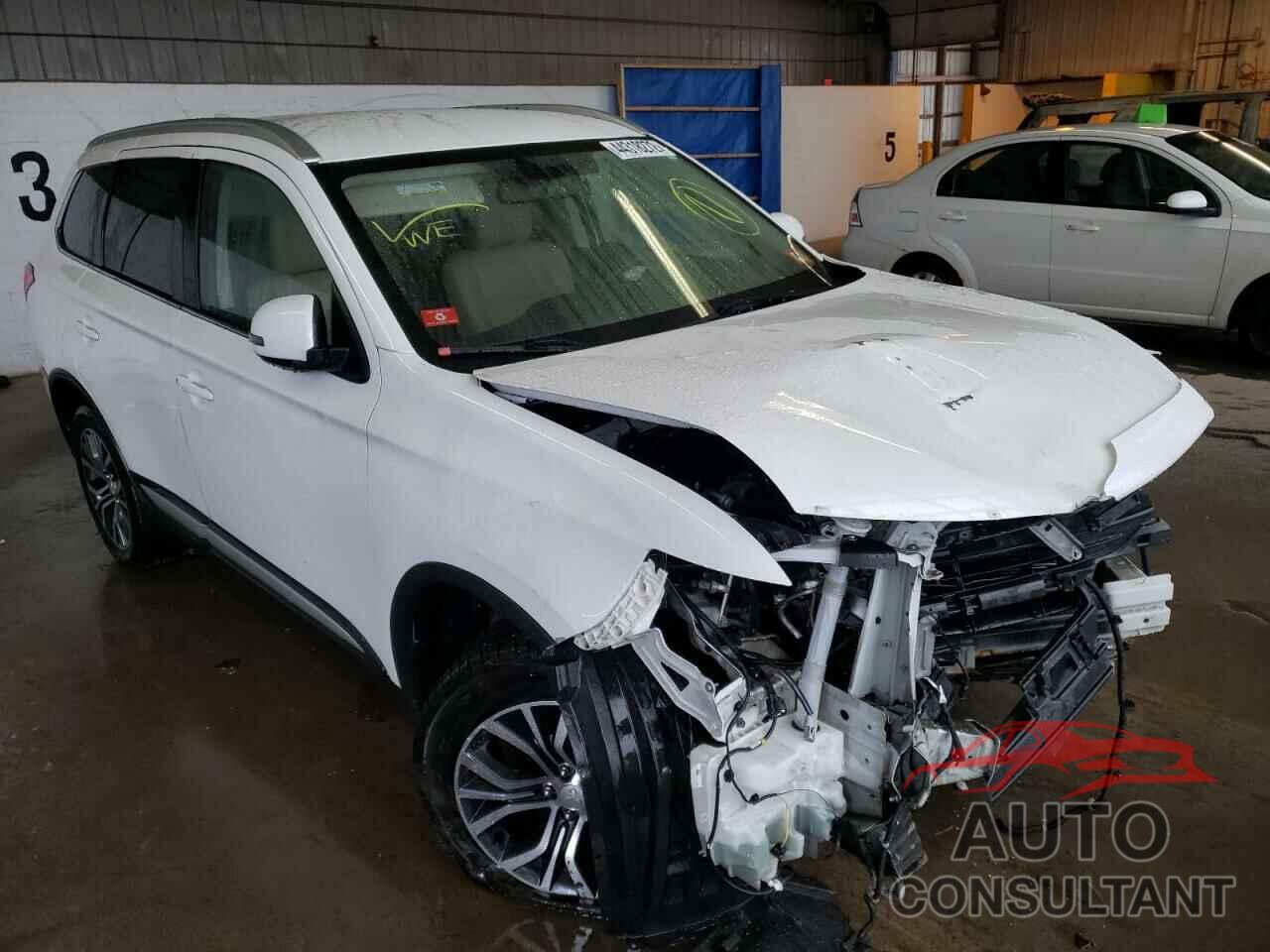 MITSUBISHI OUTLANDER 2018 - JA4AZ3A30JZ019398