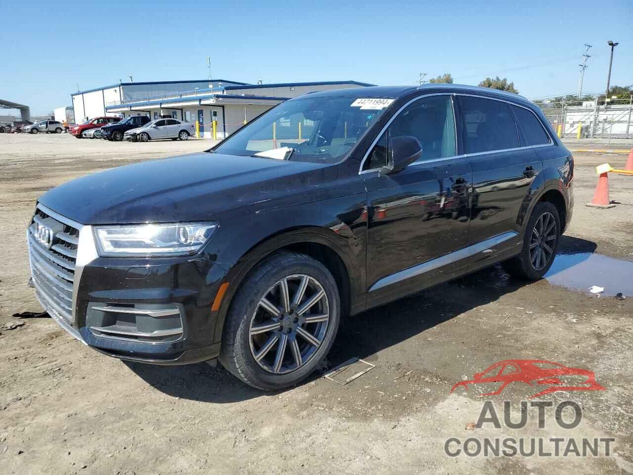 AUDI Q7 2018 - WA1LHAF76JD010097