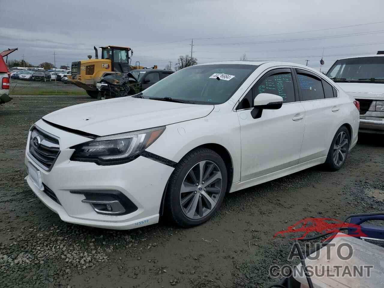 SUBARU LEGACY 2018 - 4S3BNAN61J3015541