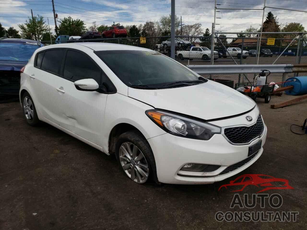 KIA FORTE 2016 - KNAFK5A87G5635636