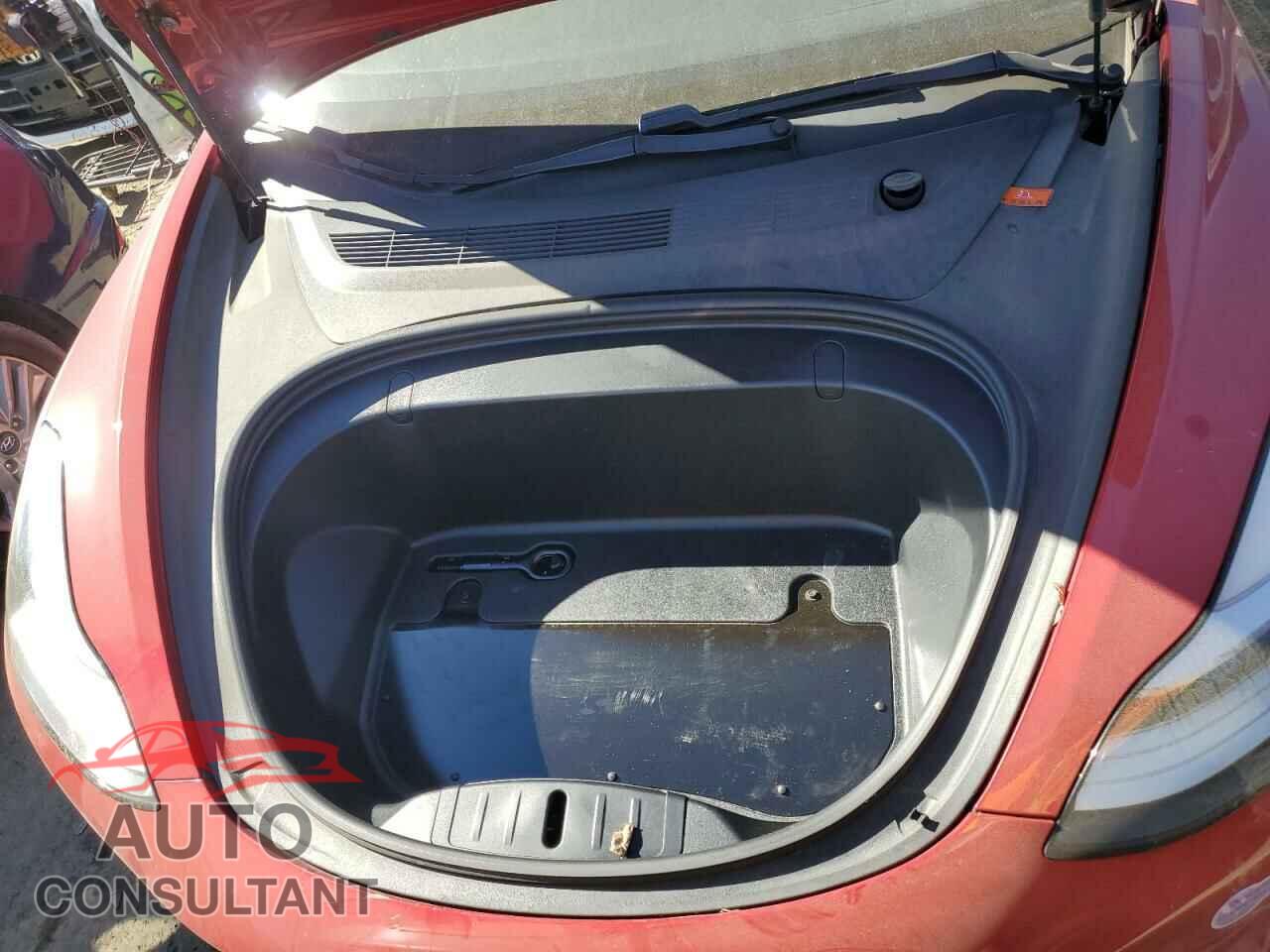 TESLA MODEL 3 2019 - 5YJ3E1EA2KF305624