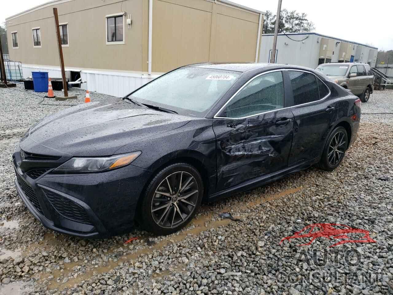 TOYOTA CAMRY 2021 - 4T1G11AK9MU470717