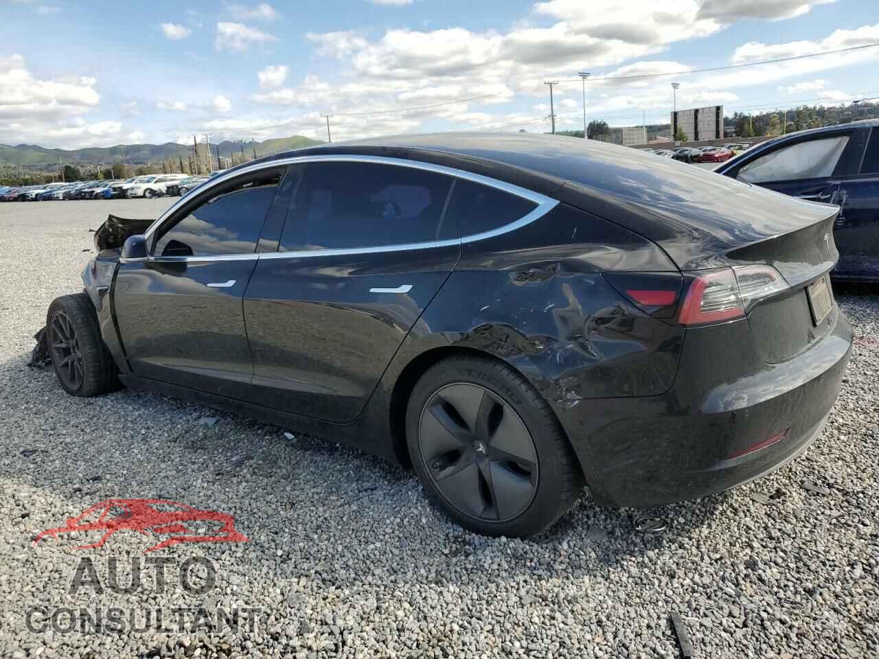 TESLA MODEL 3 2019 - 5YJ3E1EA2KF394787