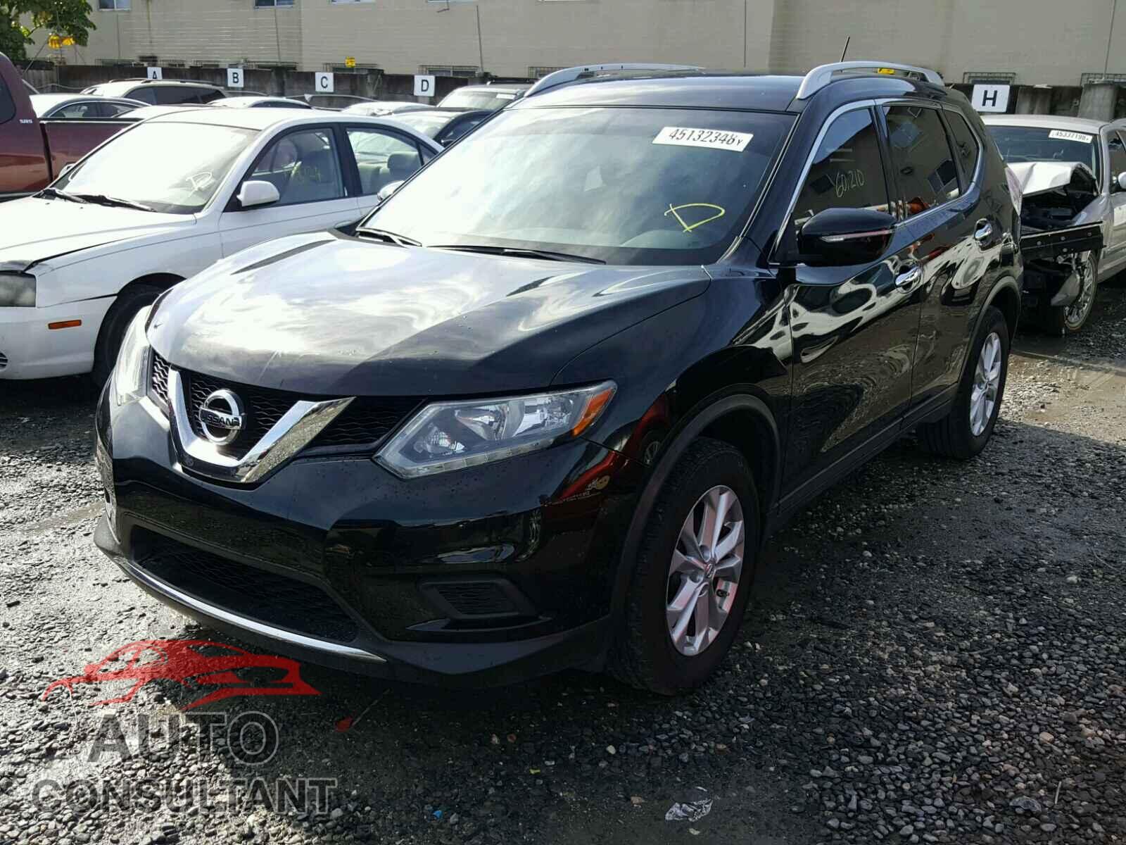 NISSAN ROGUE S 2015 - KNMAT2MT3FP576029