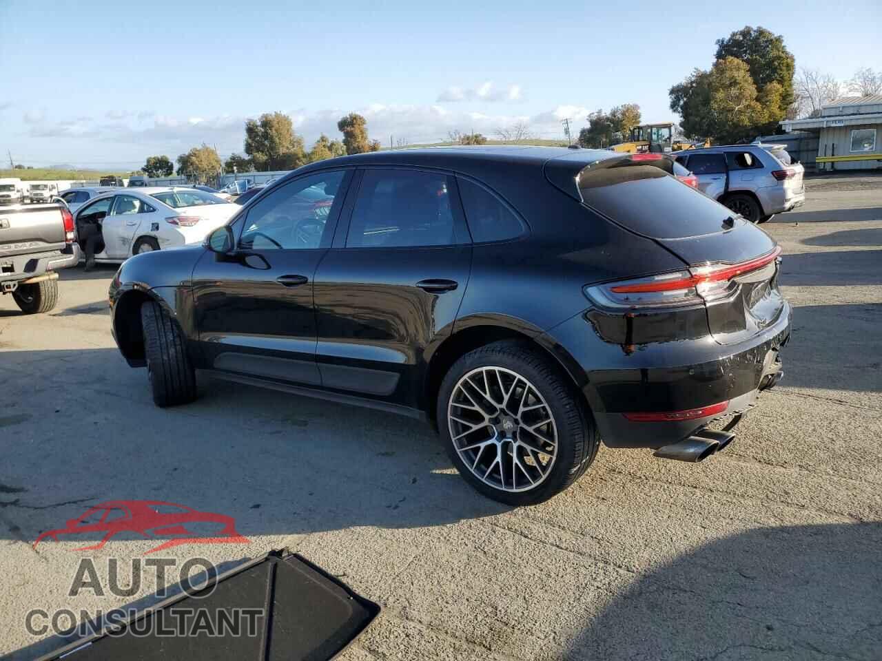 PORSCHE MACAN 2021 - WP1AB2A50MLB30156