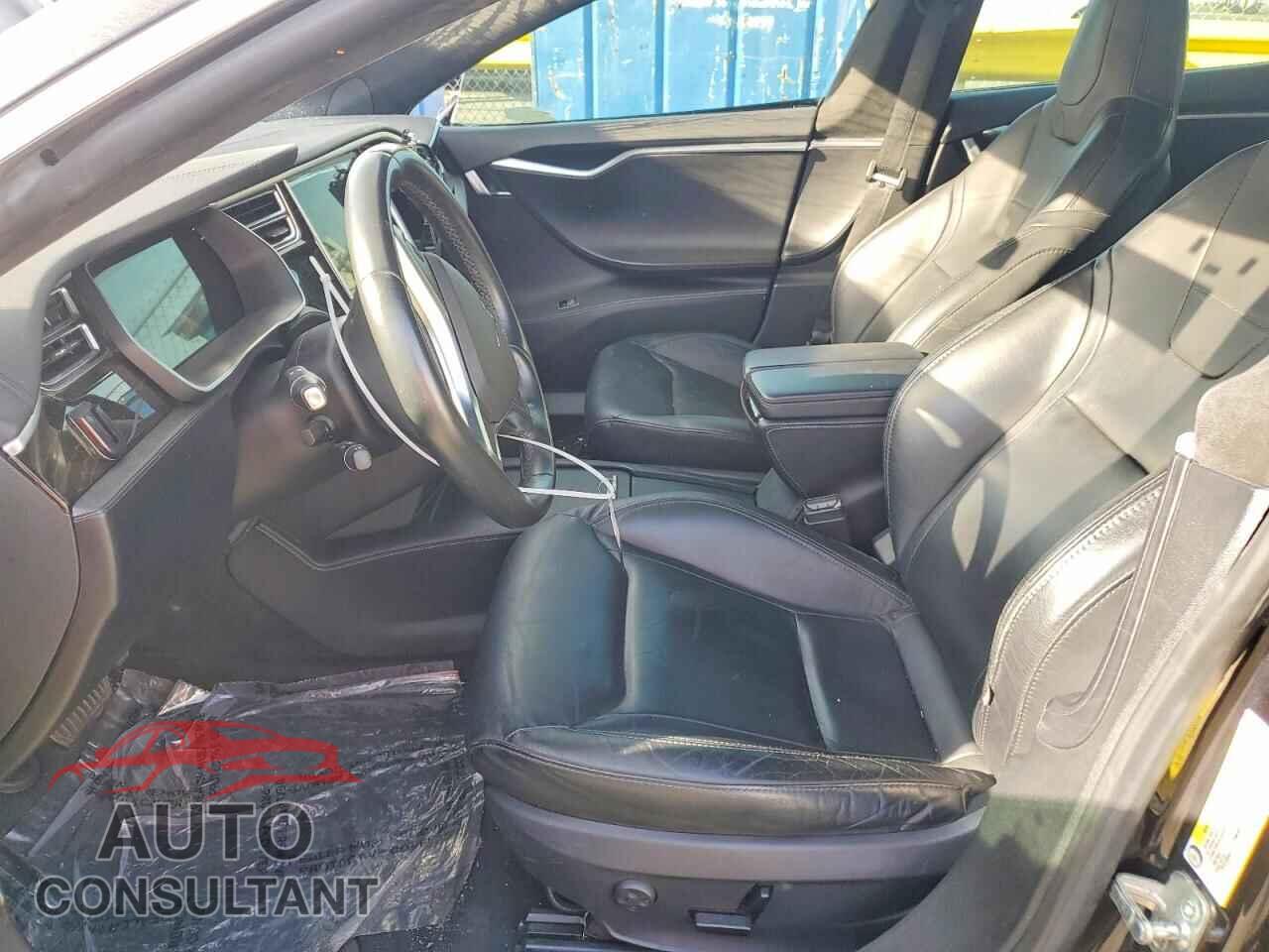 TESLA MODEL S 2016 - 5YJSA1E25GF156584