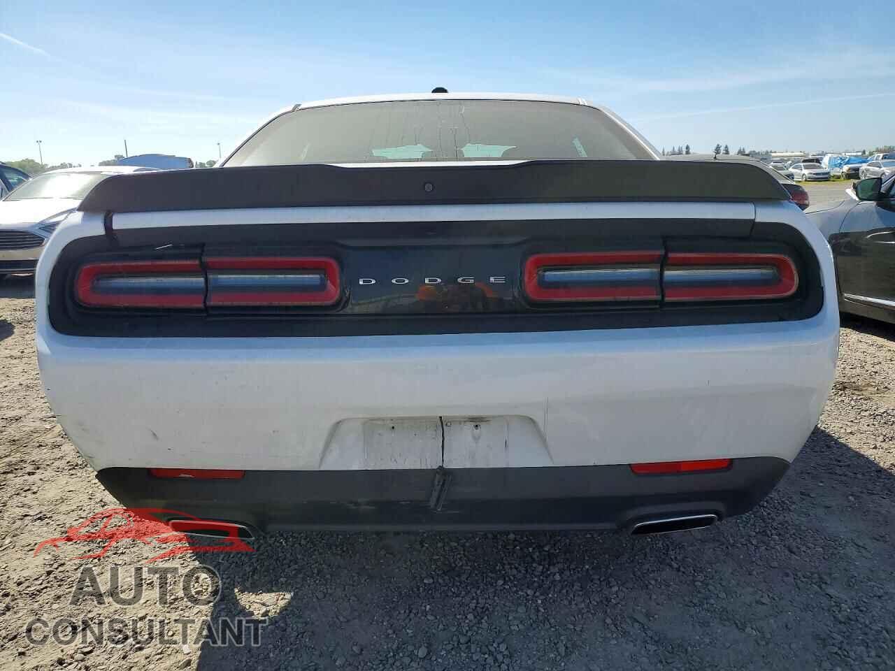 DODGE CHALLENGER 2018 - 2C3CDZAG5JH131587
