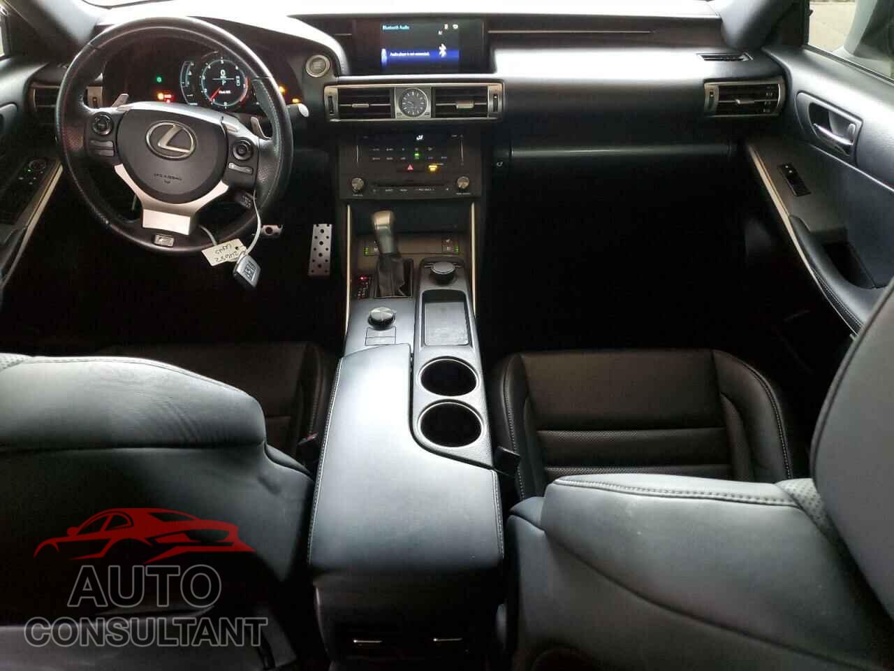 LEXUS IS 2015 - JTHBF1D23F5082843