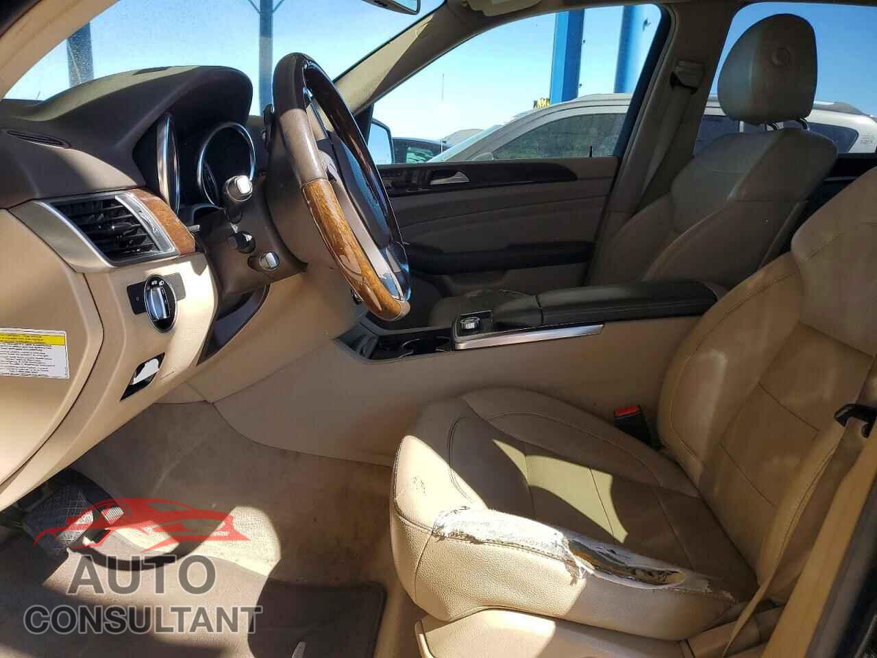 MERCEDES-BENZ M-CLASS 2012 - 4JGDA5HB3CA046014