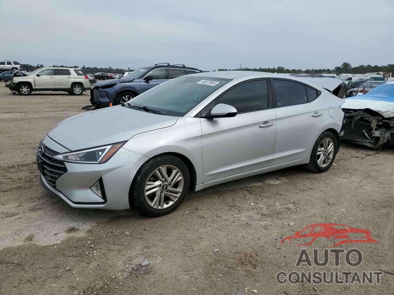 HYUNDAI ELANTRA 2019 - 5NPD84LF9KH426616