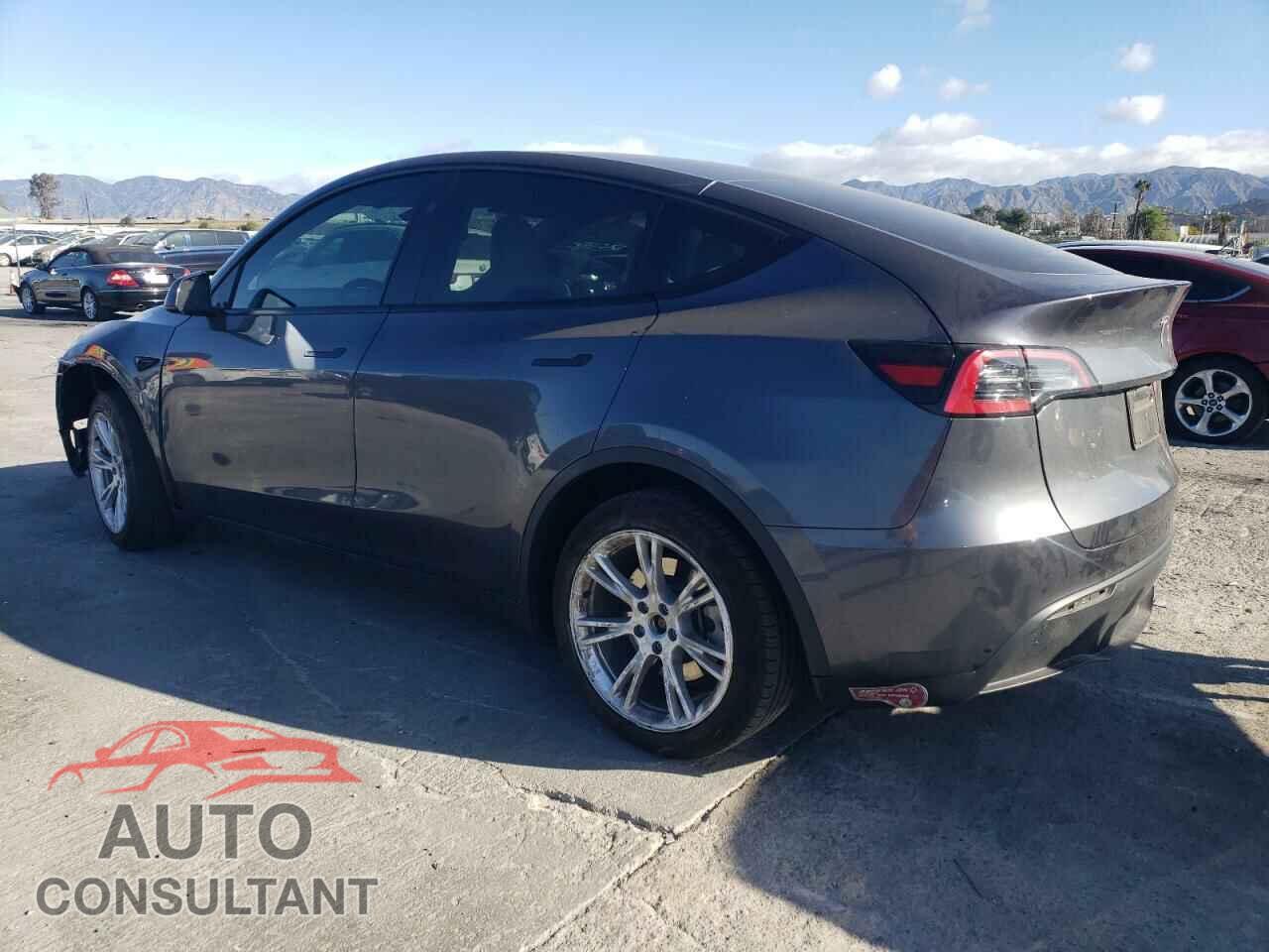 TESLA MODEL Y 2023 - 7SAYGDEEXPF906326