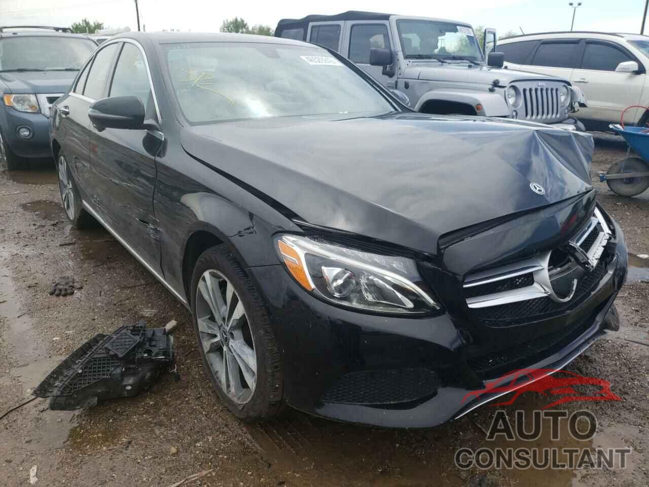 MERCEDES-BENZ C-CLASS 2018 - 55SWF4KB6JU263156