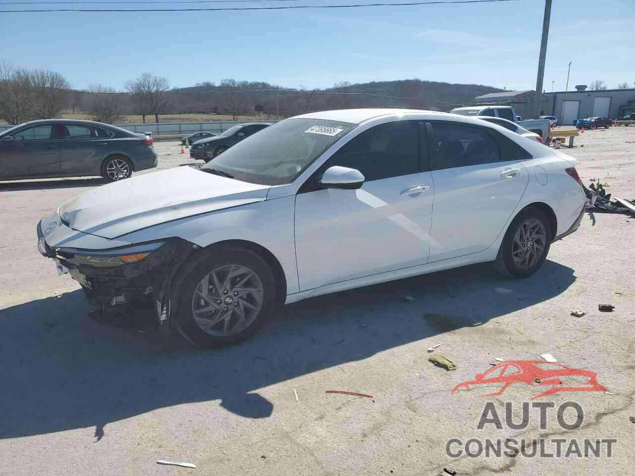 HYUNDAI ELANTRA 2024 - KMHLM4DG1RU812215
