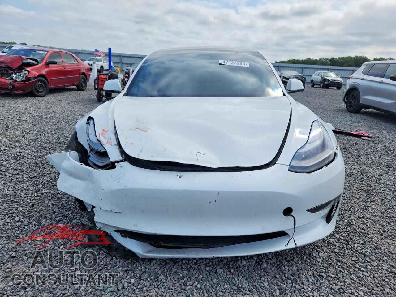TESLA MODEL 3 2021 - 5YJ3E1EA0MF084740