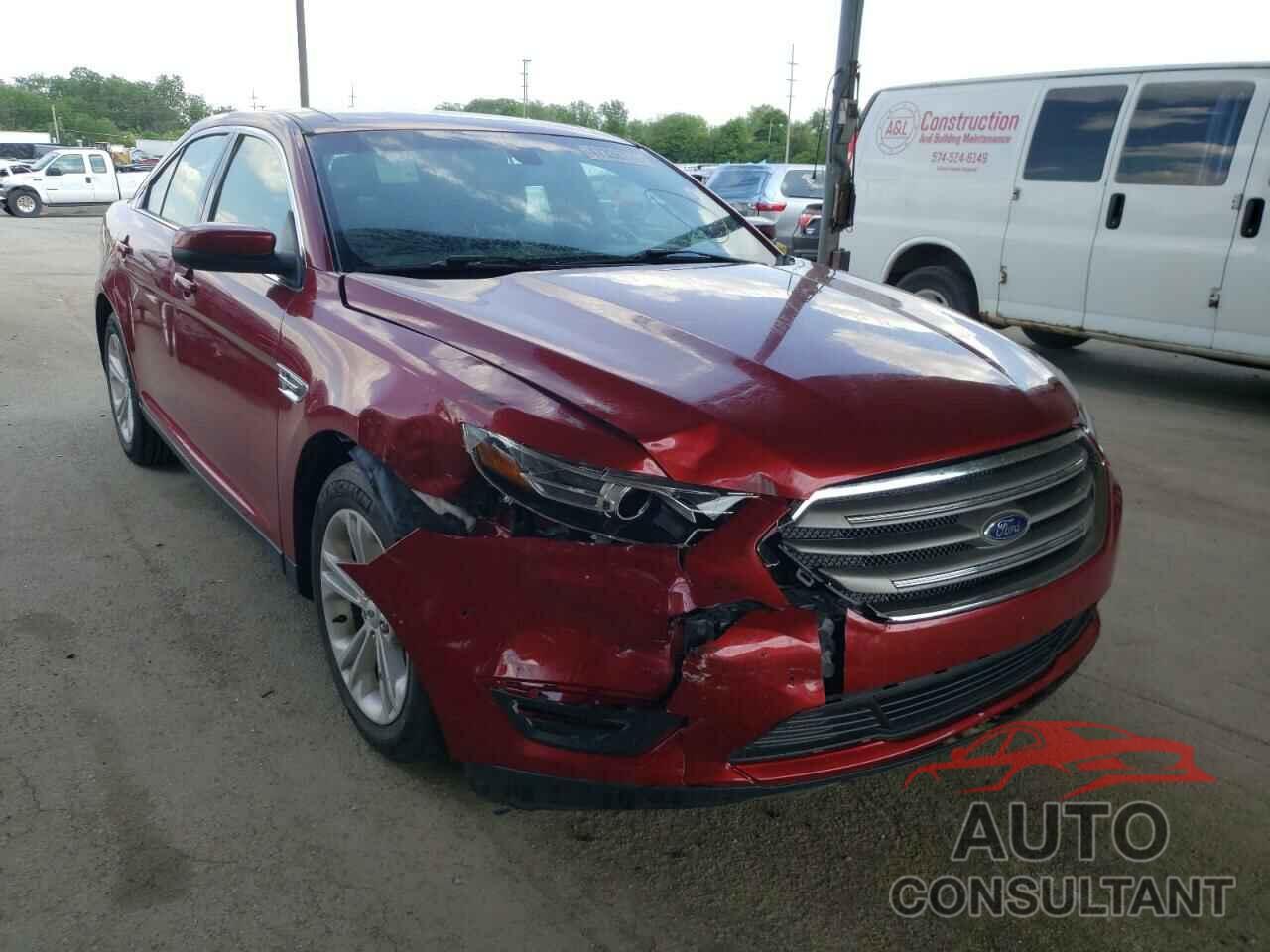 FORD TAURUS 2018 - 1FAHP2E84JG111657