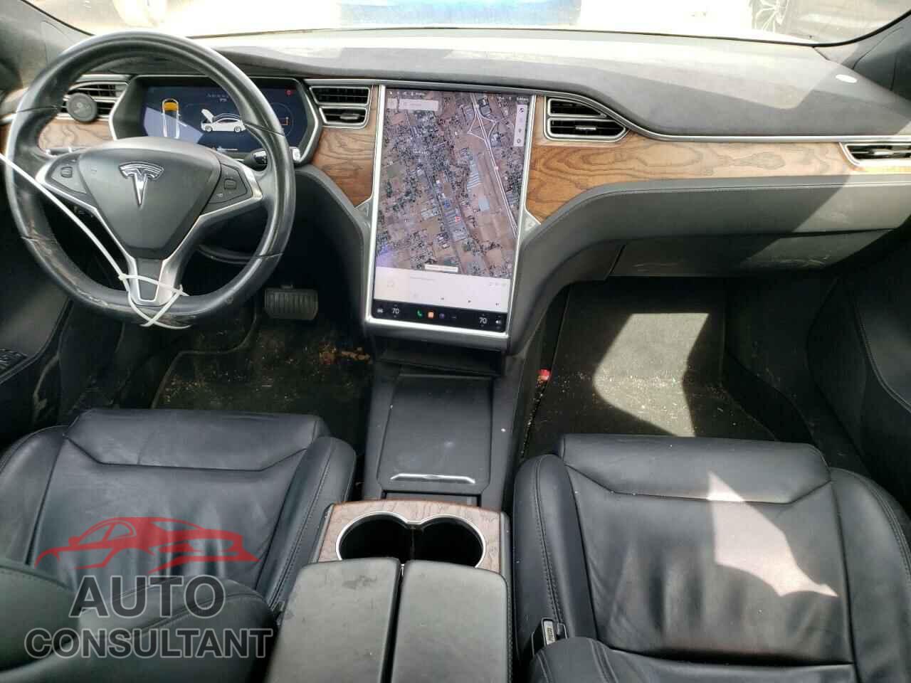 TESLA MODEL S 2017 - 5YJSA1E17HF189577