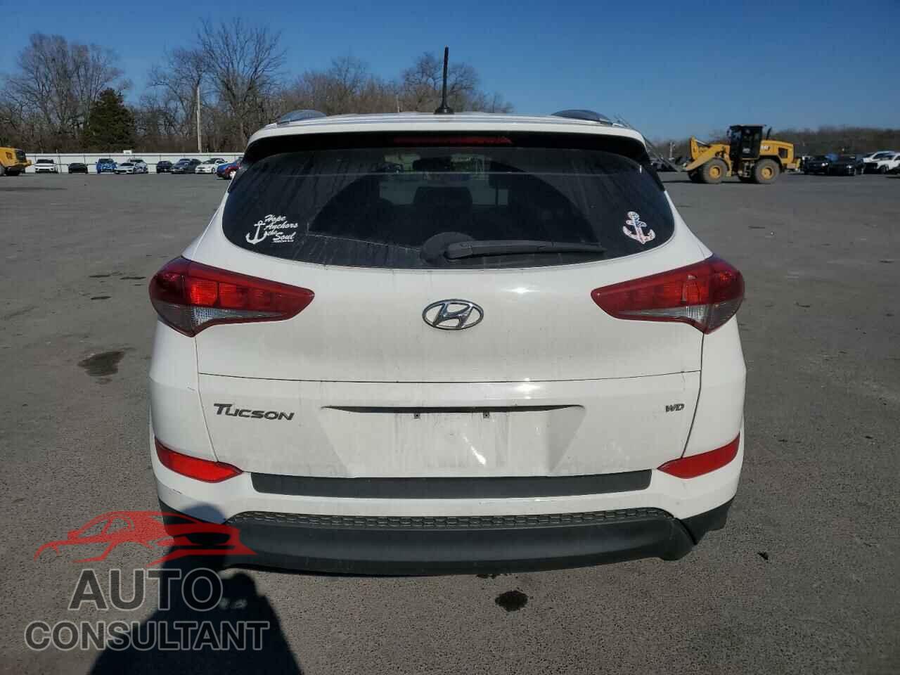 HYUNDAI TUCSON 2017 - KM8J3CA41HU585301
