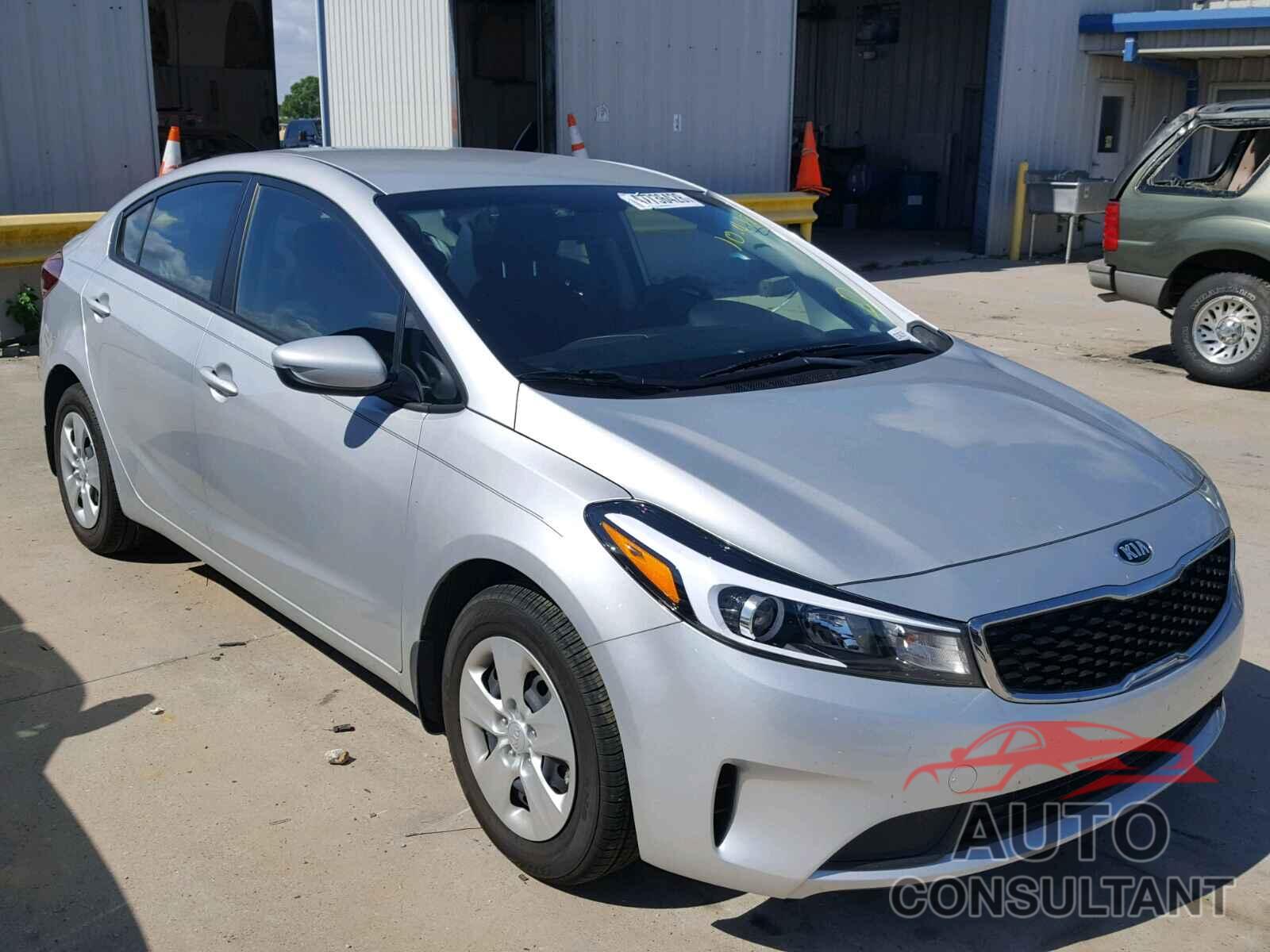 KIA FORTE 2018 - 3KPFK4A78JE246195