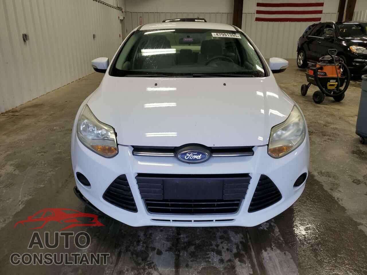 FORD FOCUS 2014 - 1FADP3F21EL365788