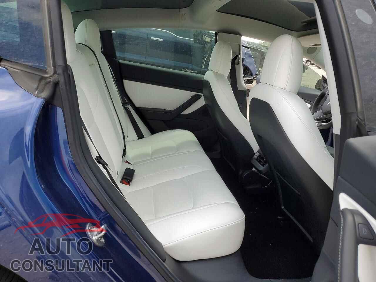 TESLA MODEL 3 2021 - 5YJ3E1EC0MF926185