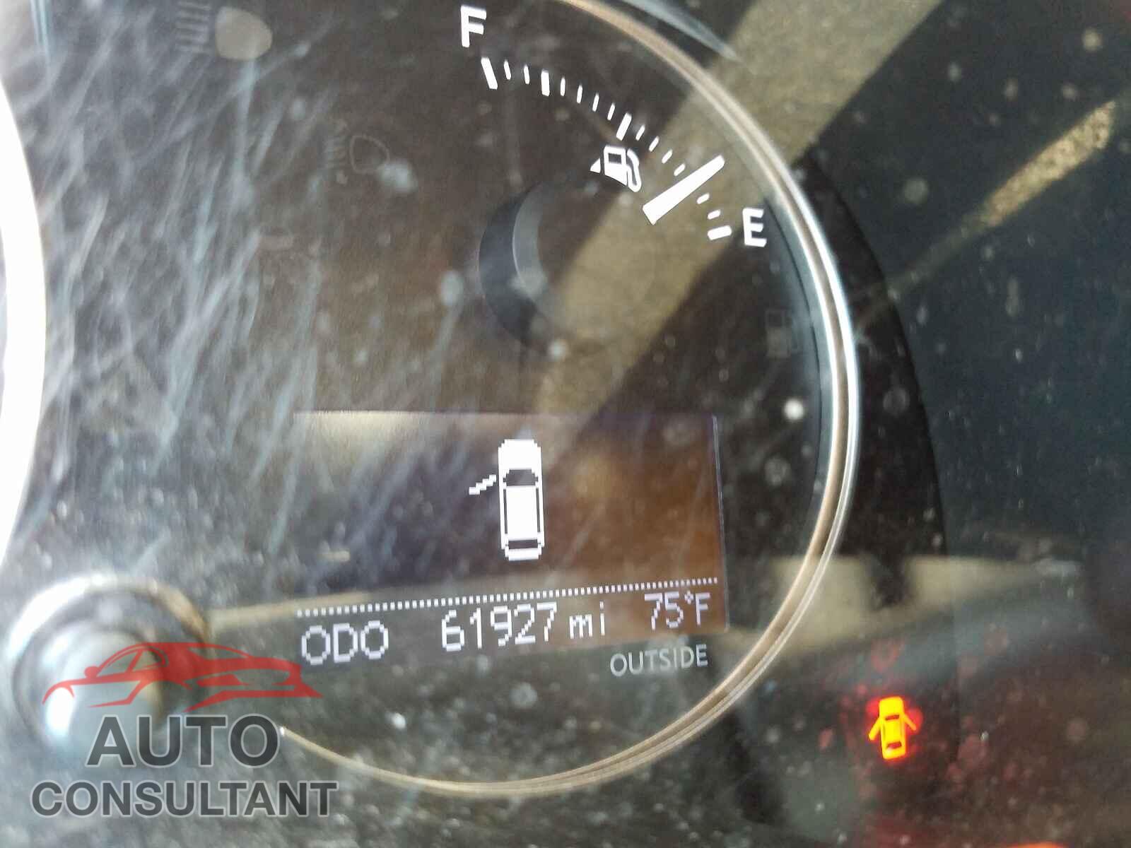 LEXUS CT 200 2016 - JTHKD5BH8G2276775