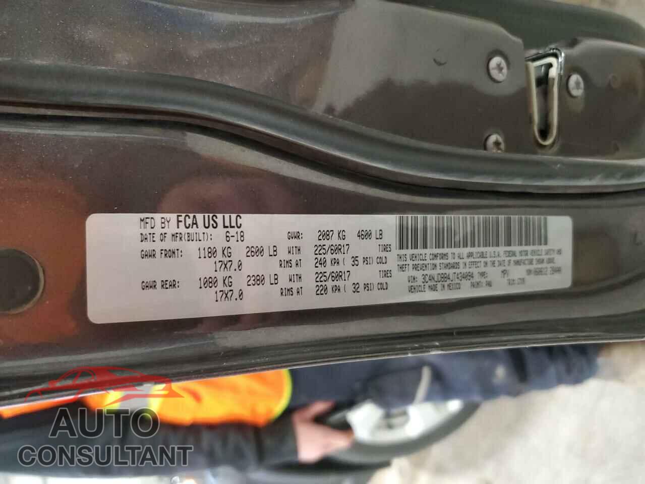 JEEP COMPASS 2018 - 3C4NJDBB4JT434094