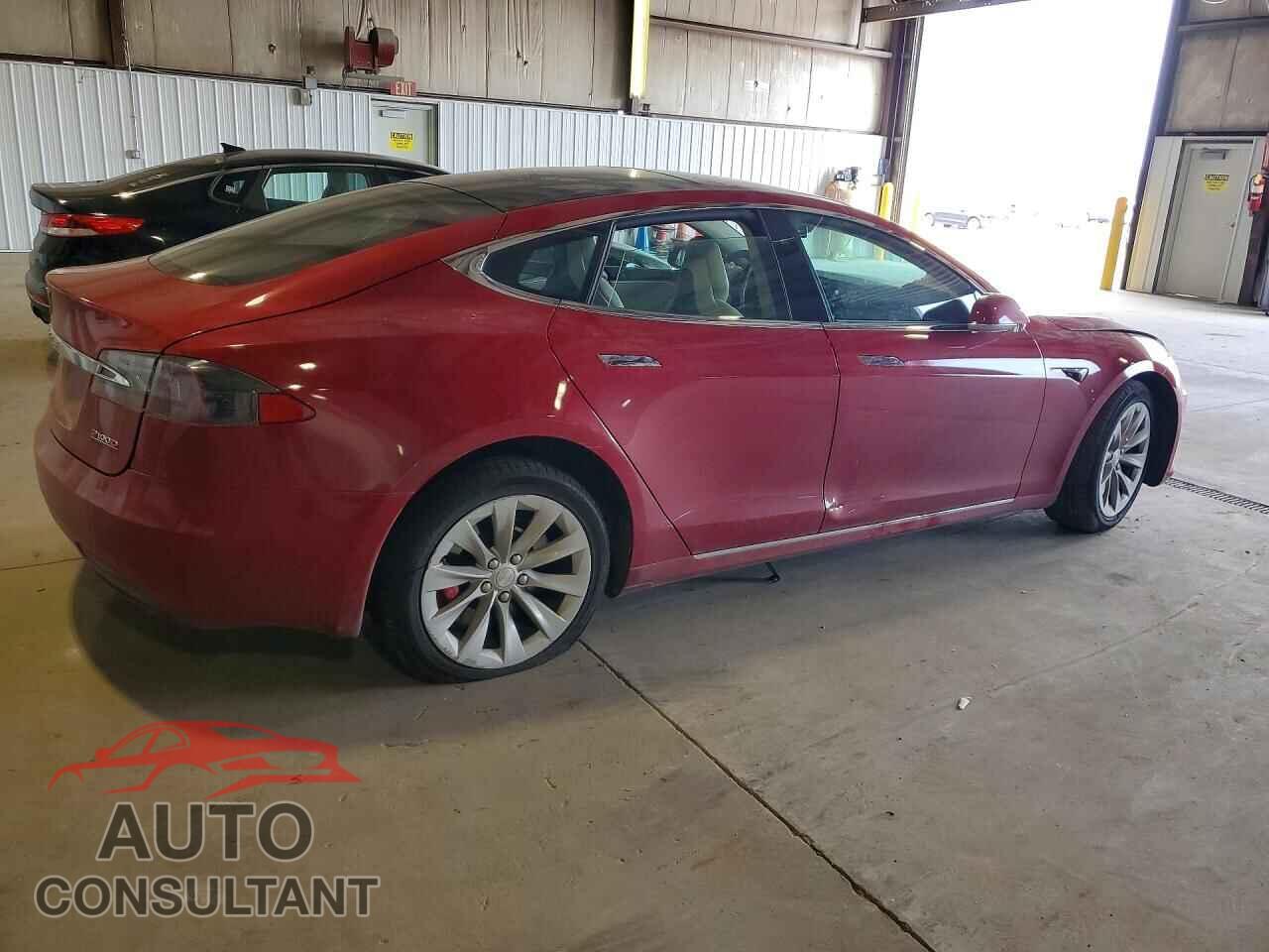 TESLA MODEL S 2018 - 5YJSA1E49JF240545