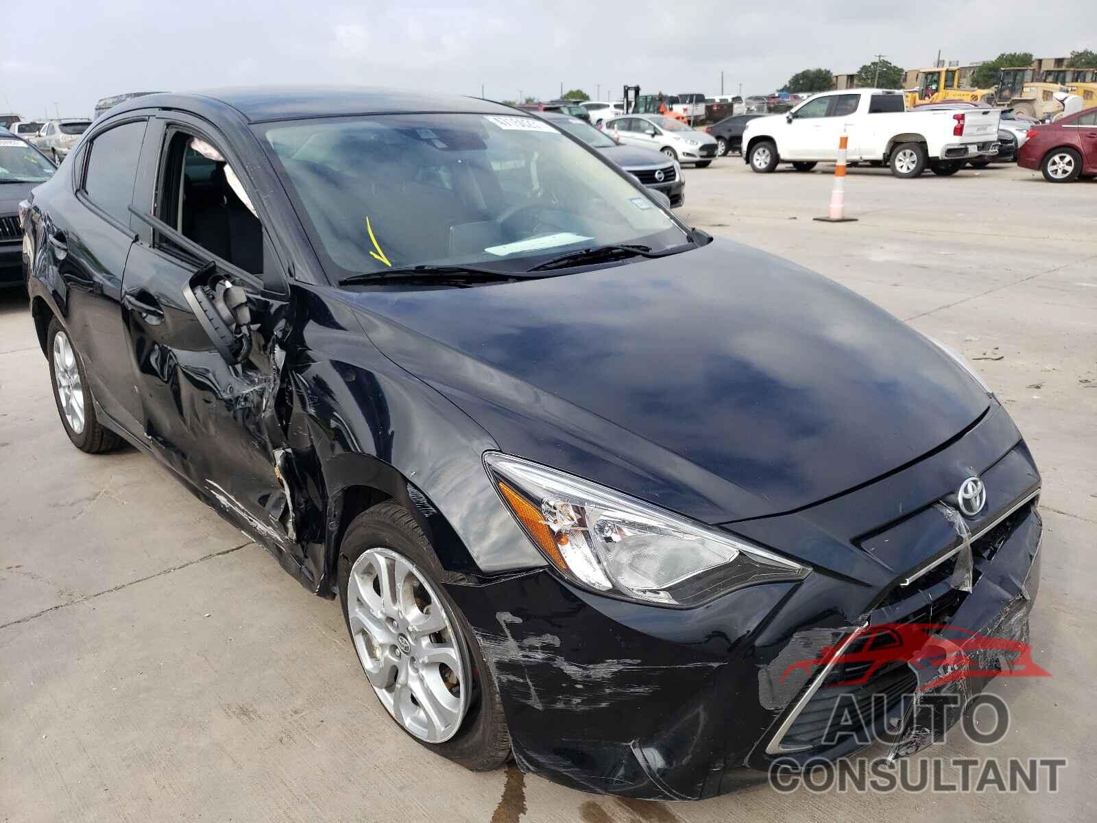 TOYOTA YARIS 2017 - 3MYDLBYV7HY171089