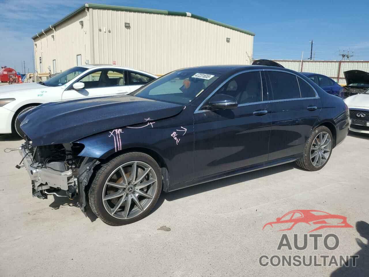 MERCEDES-BENZ E-CLASS 2023 - W1KZF8EB8PB111186