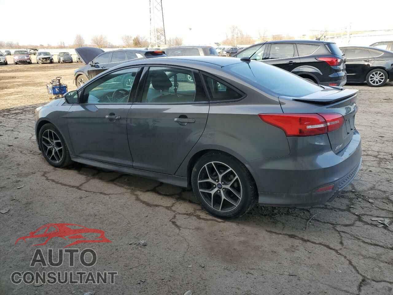 FORD FOCUS 2015 - 1FADP3F21FL218355