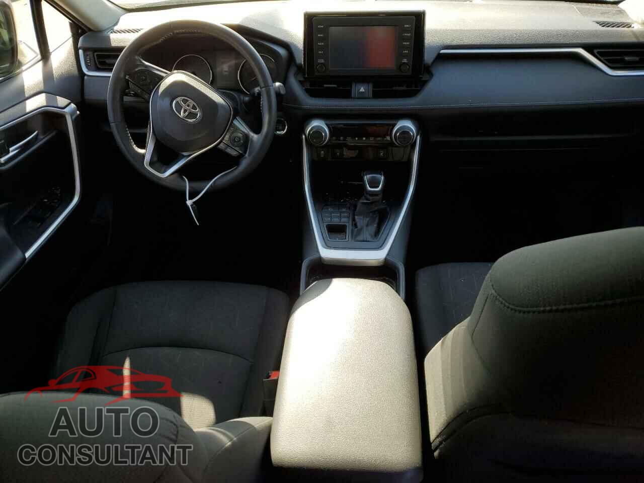 TOYOTA RAV4 2019 - JTMP1RFV7KD505872