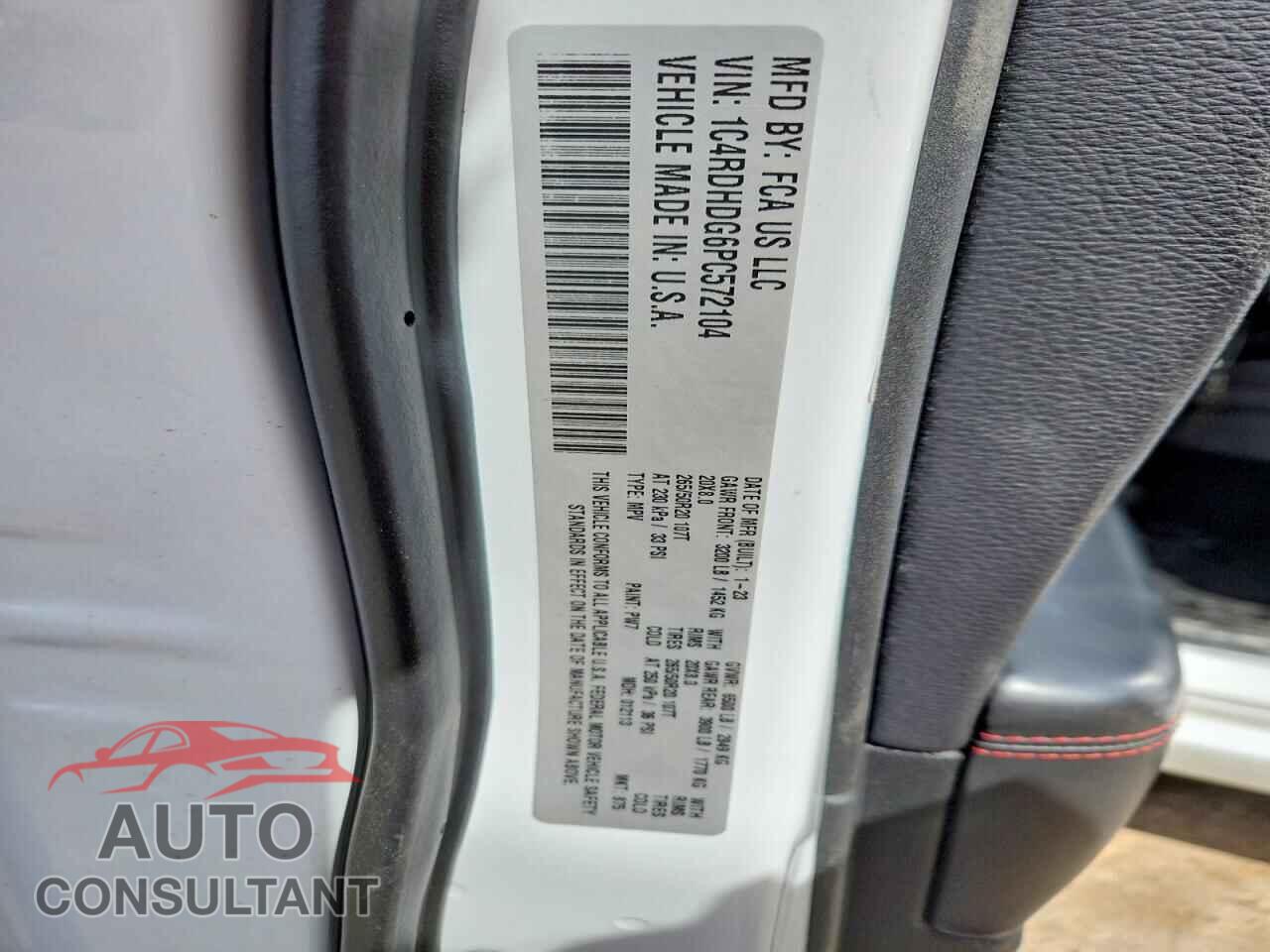 DODGE DURANGO 2023 - 1C4RDHDG6PC572104