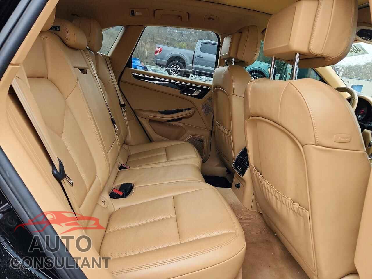 PORSCHE MACAN 2016 - WP1AB2A57GLB49730