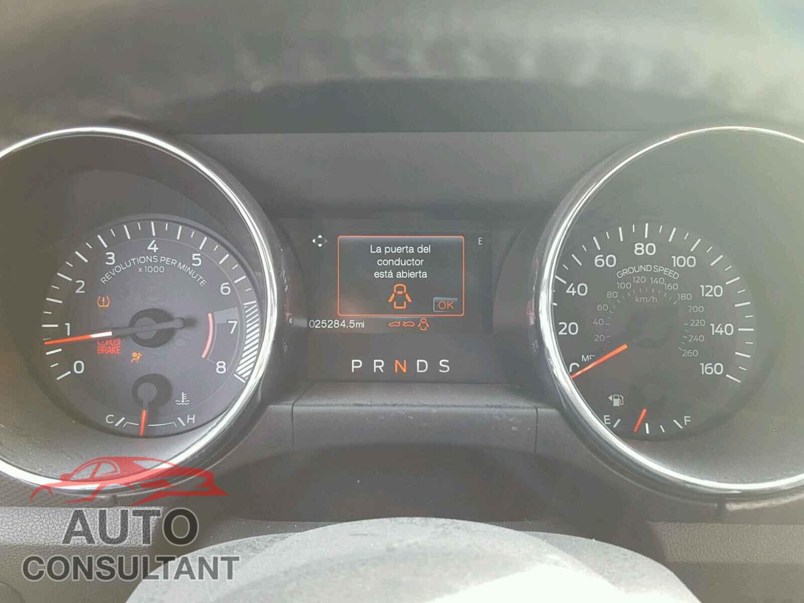 FORD MUSTANG 2015 - 1FA6P8TH1F5429588