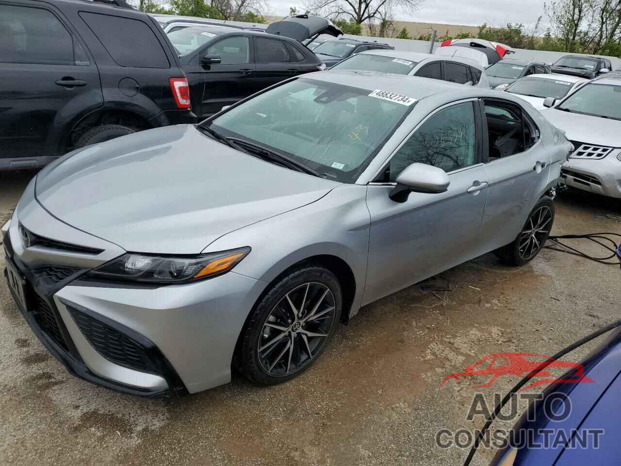 TOYOTA CAMRY 2021 - 4T1G11AK6MU569687