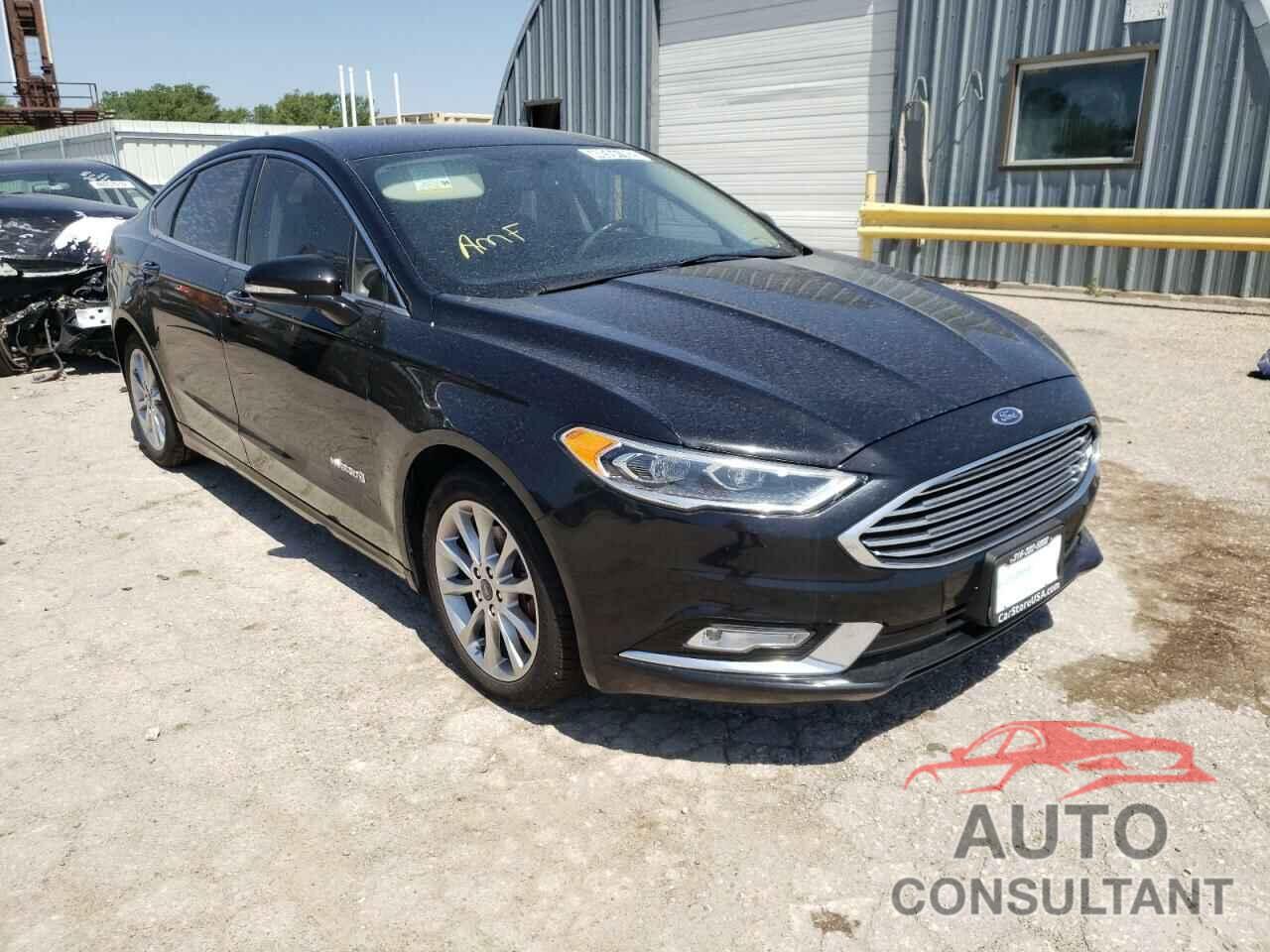 FORD FUSION 2017 - 3FA6P0LU8HR123714