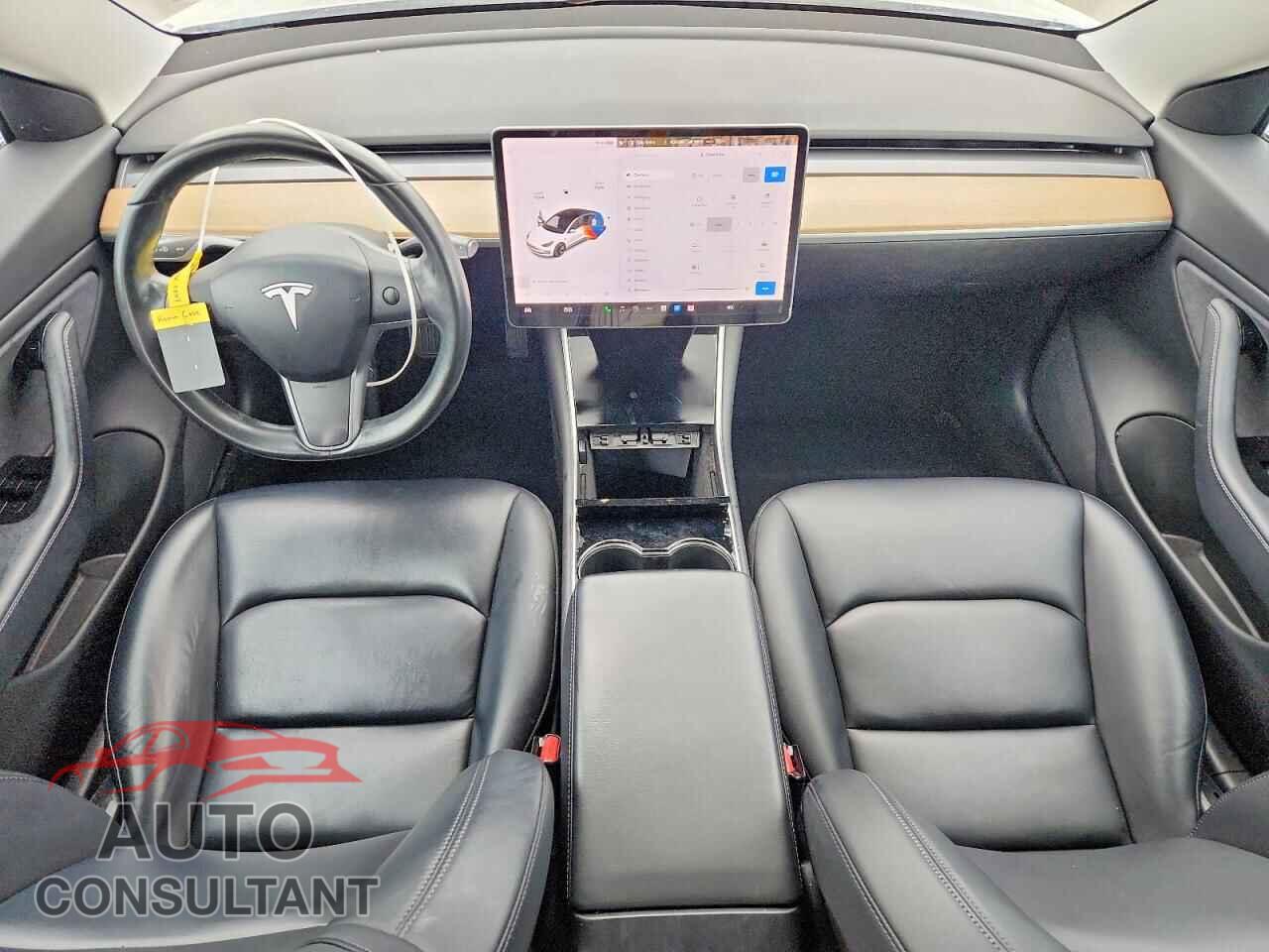 TESLA MODEL 3 2018 - 5YJ3E1EA5JF161808