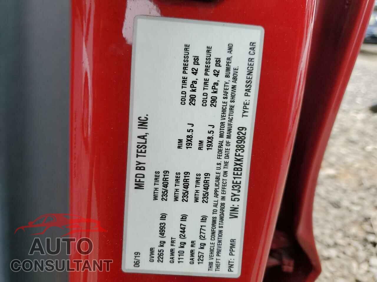 TESLA MODEL 3 2019 - 5YJ3E1EBXKF389829