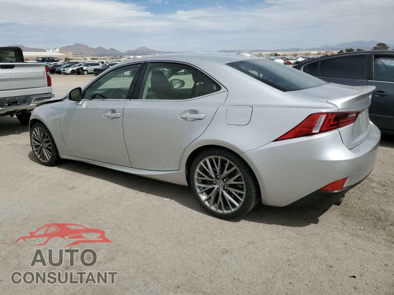 LEXUS IS 2016 - JTHBA1D23G5001646