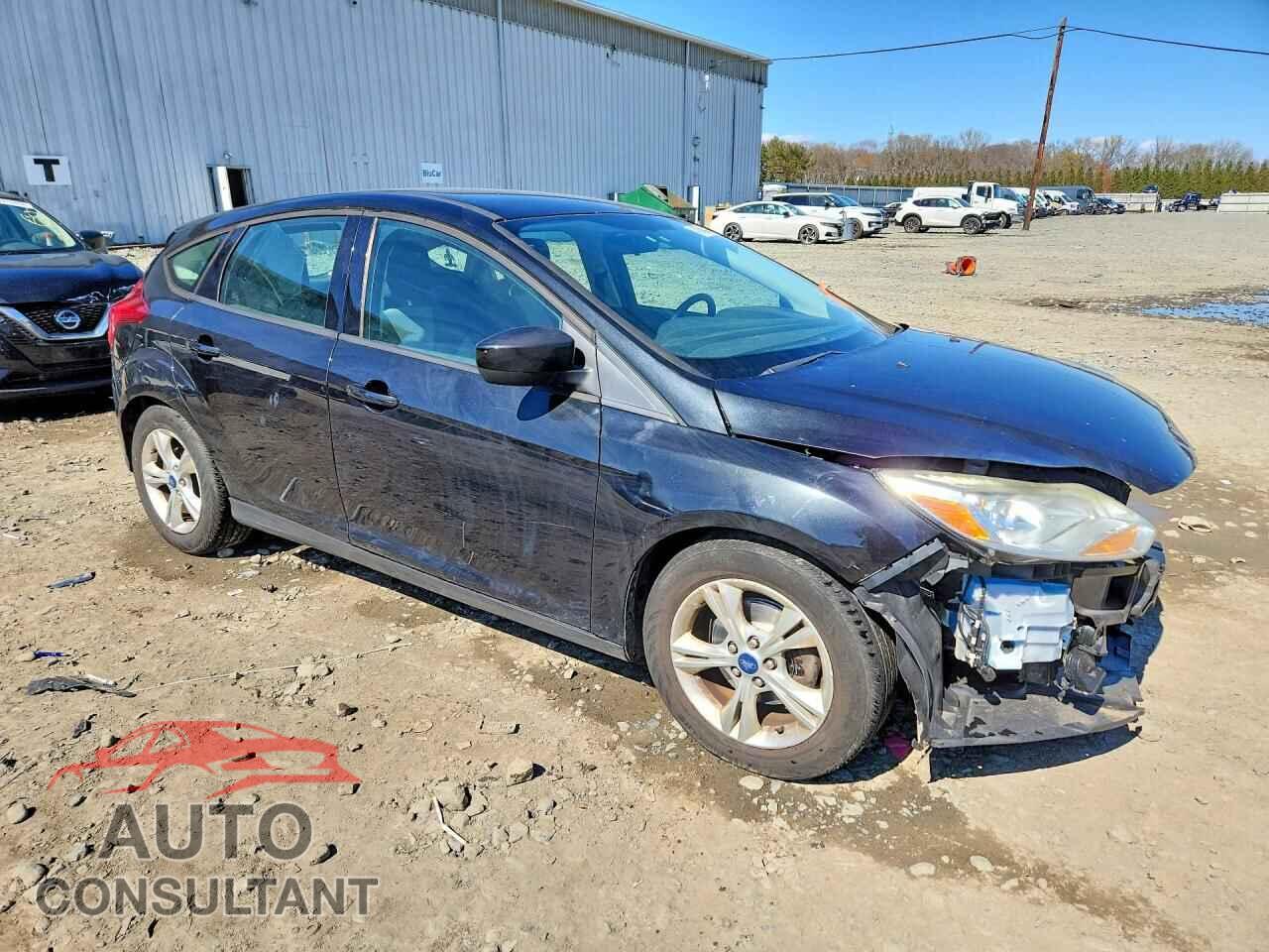 FORD FOCUS 2012 - 1FAHP3K2XCL365597