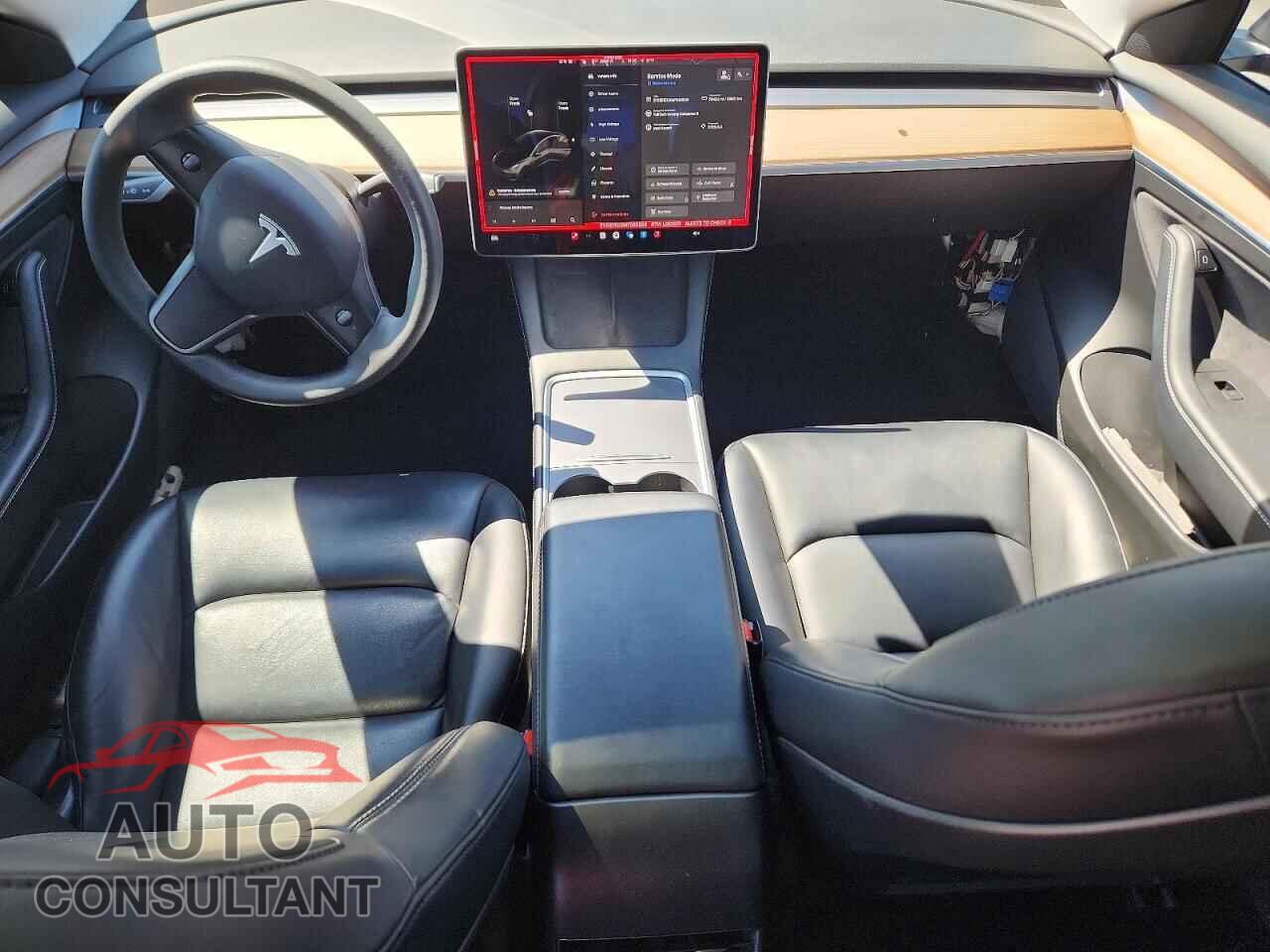 TESLA MODEL 3 2021 - 5YJ3E1EC2MF050526