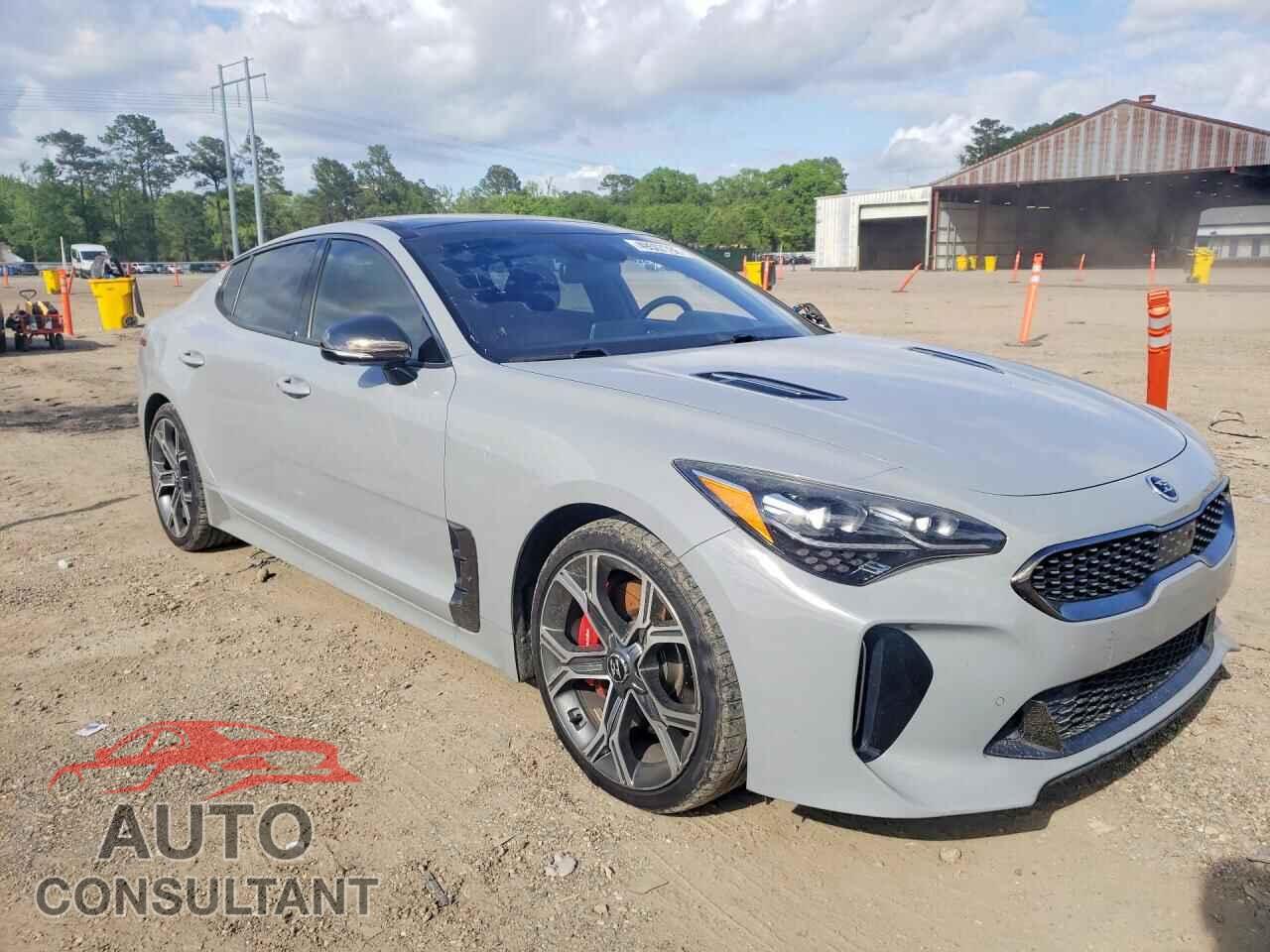 KIA STINGER 2019 - KNAE55LC3K6043500