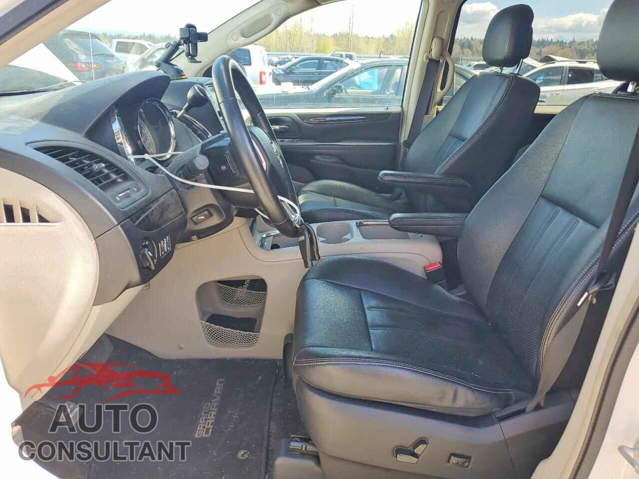 DODGE CARAVAN 2013 - 2C4RDGDG7DR672547