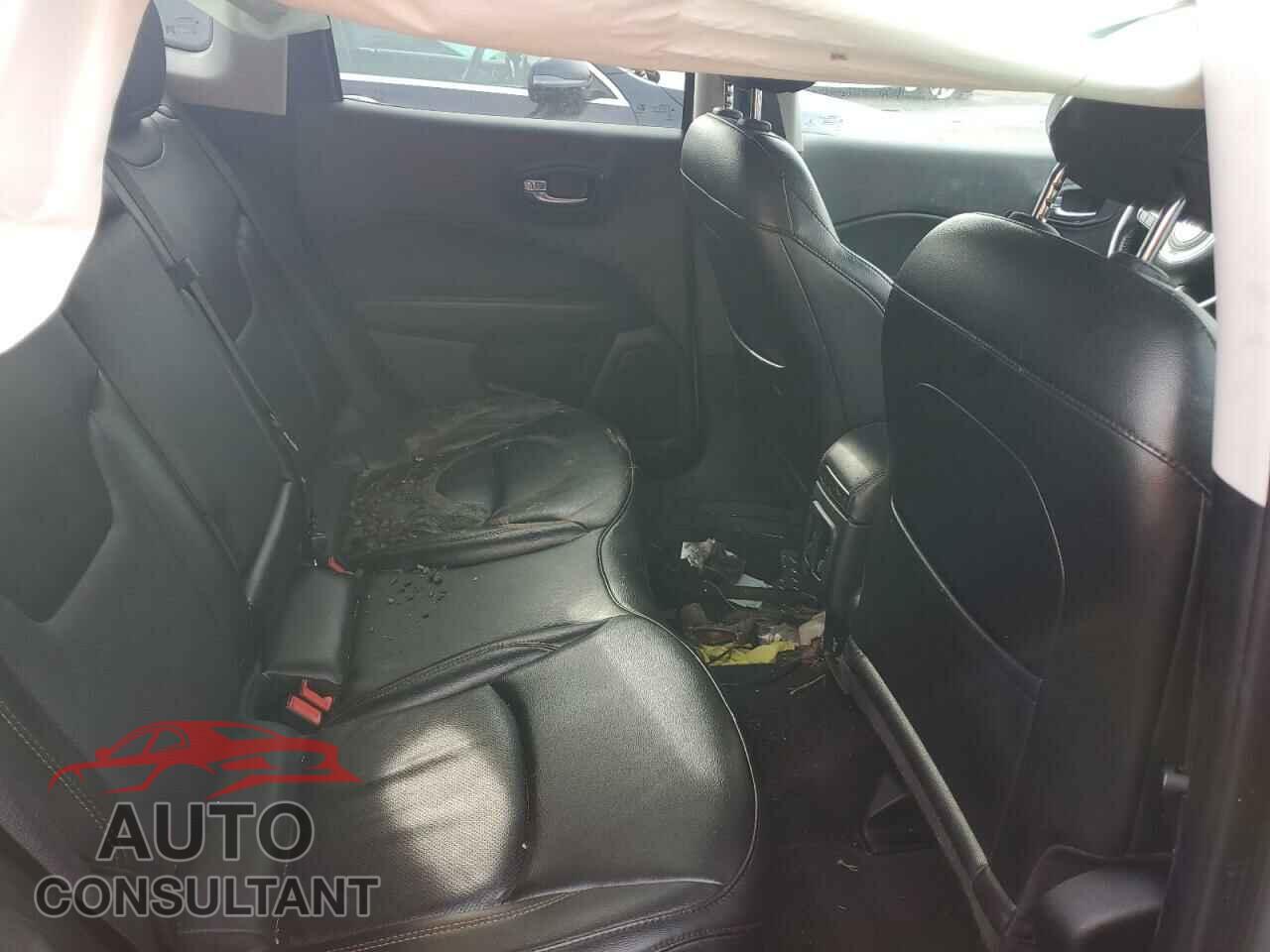 JEEP COMPASS 2020 - 3C4NJDCB3LT221333
