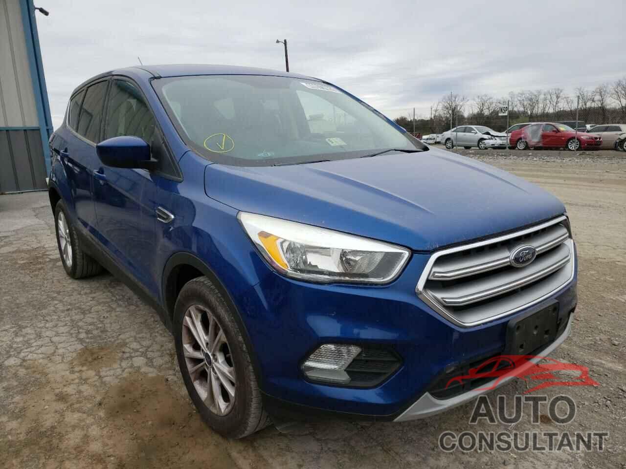 FORD ESCAPE 2017 - 1FMCU0GD5HUA25065