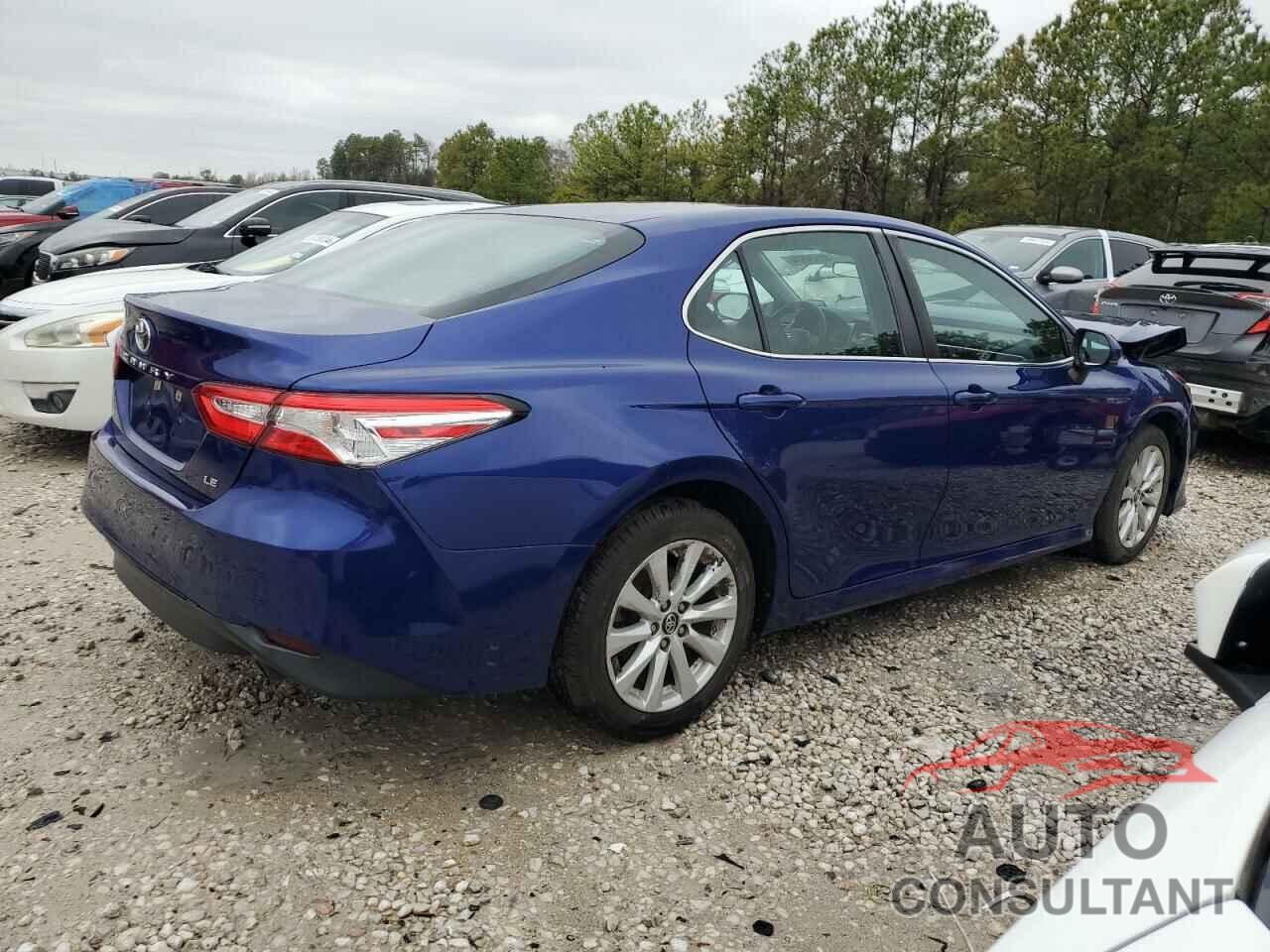 TOYOTA CAMRY 2018 - 4T1B11HK2JU600879