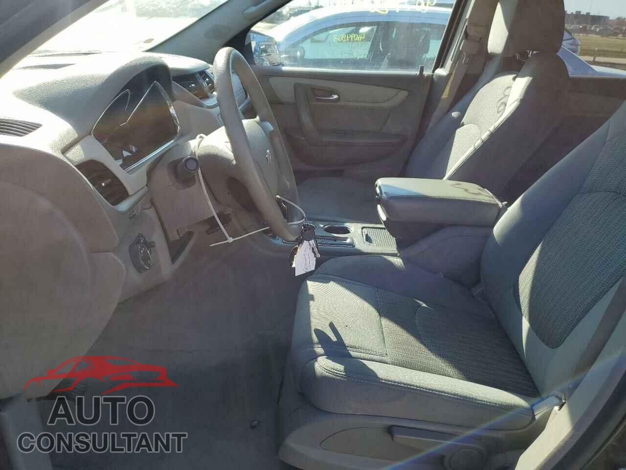 CHEVROLET TRAVERSE 2015 - 1GNKRFED2FJ209313