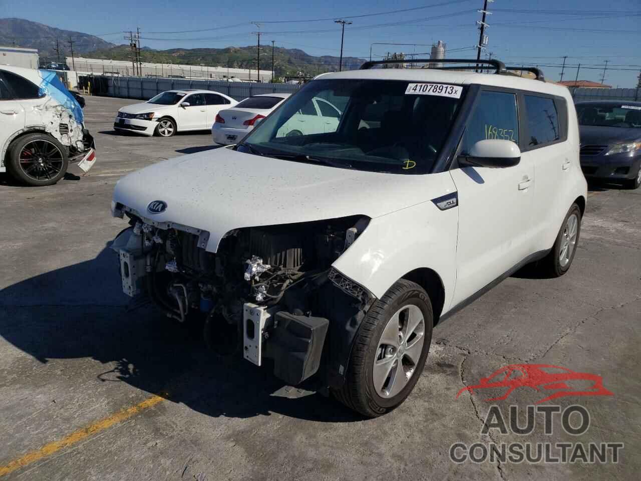 KIA SOUL 2016 - KNDJN2A29G7318184
