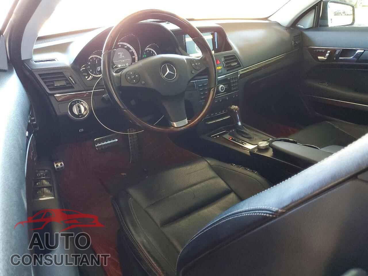 MERCEDES-BENZ E-CLASS 2010 - WDDKJ7CB2AF044341