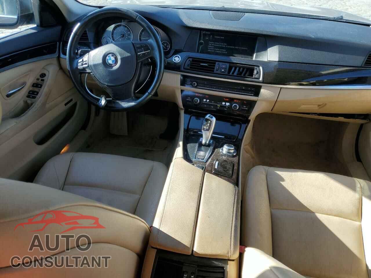 BMW 5 SERIES 2011 - WBAFR7C55BC806155